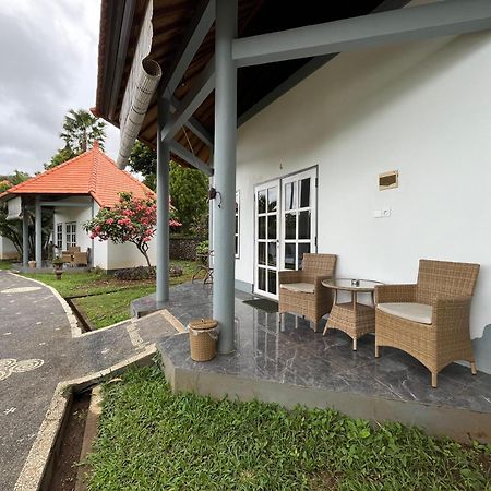 Hotel The Hamsa Lovina Exterior foto